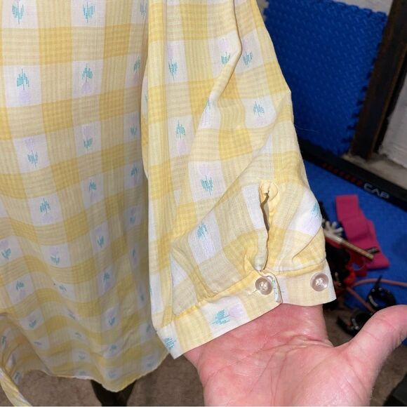 Cute vtg. Limoncello 🍋 80’s yellow windowpane plaid tulip blouse cheryl tiegs 🌼 - Picture 5 of 11
